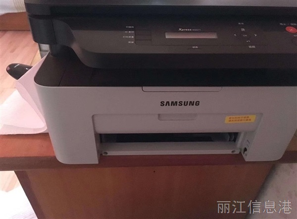 本人有一批電腦處理，曲面顯示屏32寸，8G內(nèi)存，i54660CPU，另加三星打印機(jī)一臺